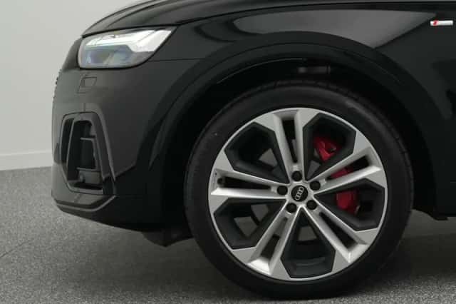 Audi Q5 (2025) thumbnail 8