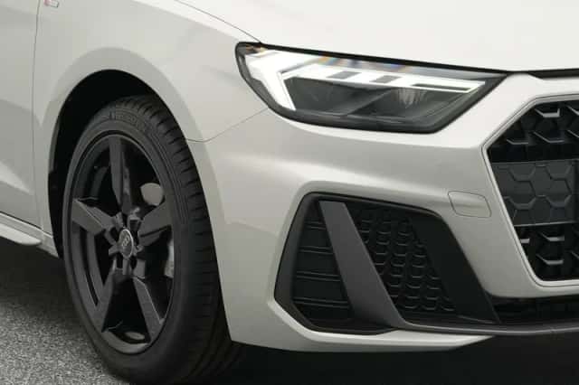 Audi A1 (2025) thumbnail 14