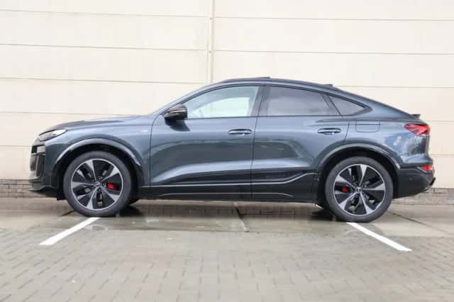 Audi Q6 e-tron (2025) thumbnail 11