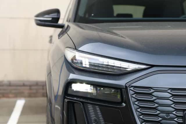 Audi Q6 e-tron (2025) thumbnail 14