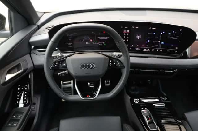 Audi Q6 e-tron (2025) thumbnail 24