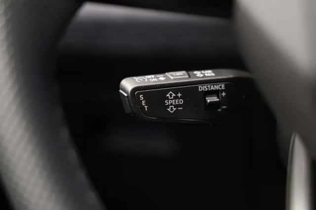 Audi Q6 e-tron (2025) thumbnail 26