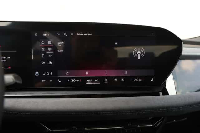 Audi Q6 e-tron (2025) thumbnail 33