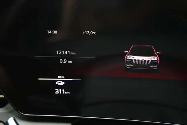 Audi Q6 e-tron (2025) thumbnail 48