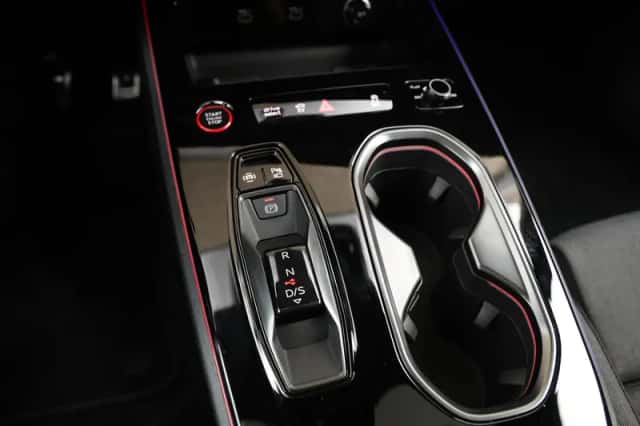 Audi A6 (2025) thumbnail 35