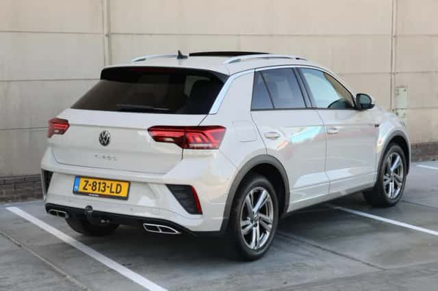 Volkswagen T-Roc (2023) thumbnail 5