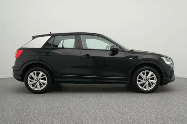 Audi Q2 (2025) thumbnail 12