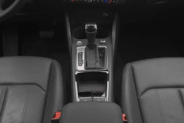 Audi Q2 (2025) thumbnail 9