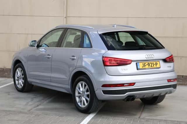 Audi Q3 (2016) thumbnail 14