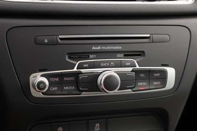 Audi Q3 (2016) thumbnail 27