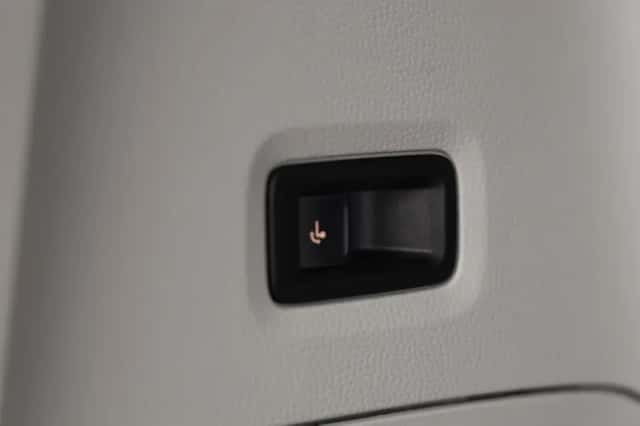 Volkswagen ID. Buzz (2022) thumbnail 22
