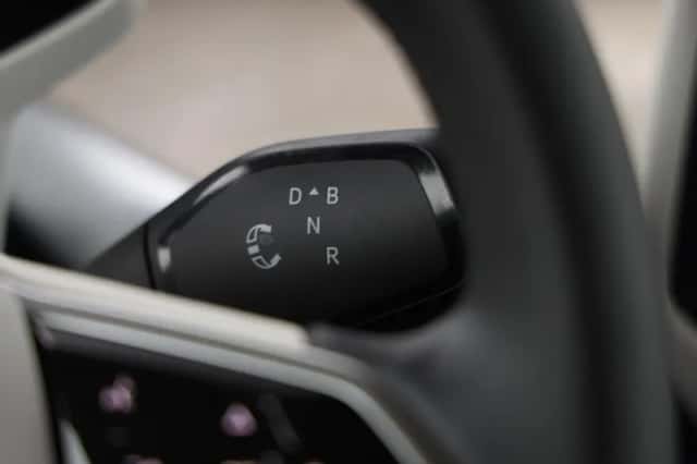 Volkswagen ID. Buzz (2022) thumbnail 27
