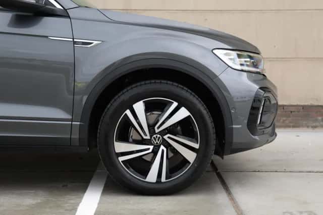 Volkswagen T-Roc (2024) thumbnail 15