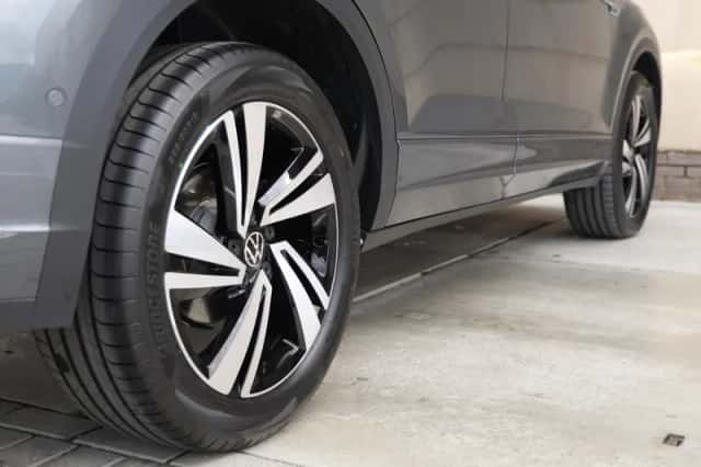 Volkswagen T-Roc (2024) thumbnail 17