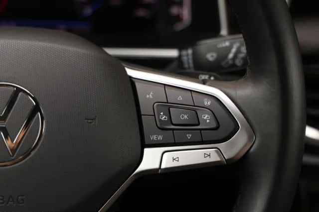 Volkswagen T-Roc (2024) thumbnail 24