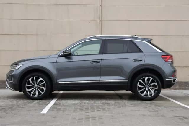 Volkswagen T-Roc (2022) thumbnail 11