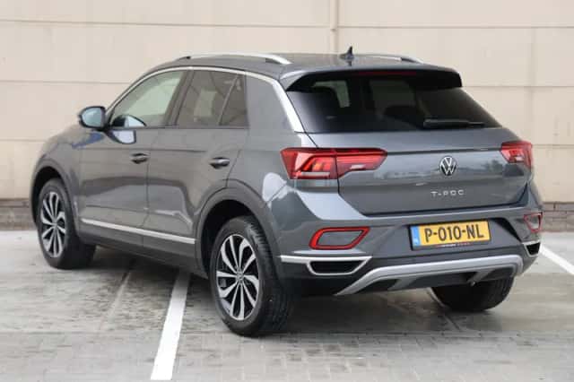 Volkswagen T-Roc (2022) thumbnail 12