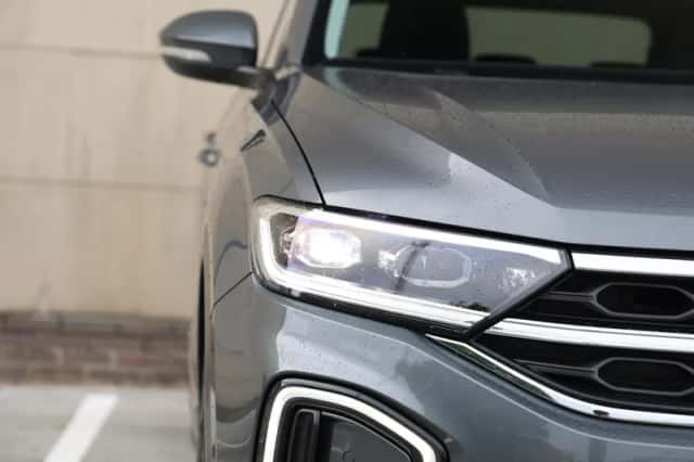 Volkswagen T-Roc (2022) thumbnail 14