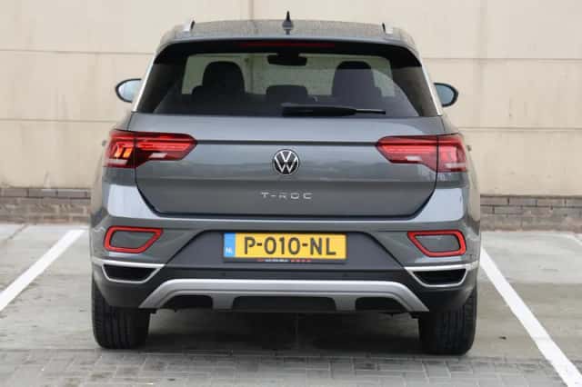 Volkswagen T-Roc (2022) thumbnail 6