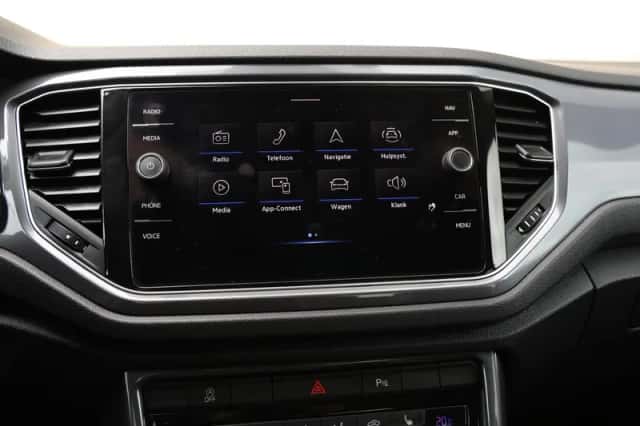 Volkswagen T-Roc (2021) thumbnail 28