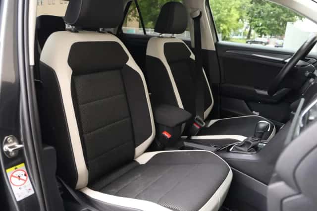 Volkswagen T-Roc (2021) thumbnail 8