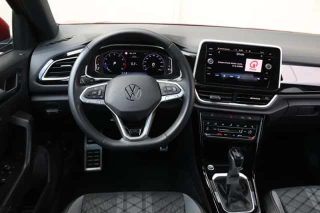 Volkswagen T-Roc (2024) thumbnail 21