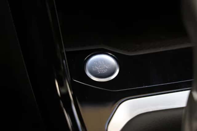 Volkswagen T-Roc (2024) thumbnail 34