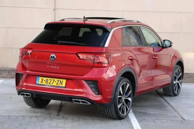 Volkswagen T-Roc (2024) thumbnail 5