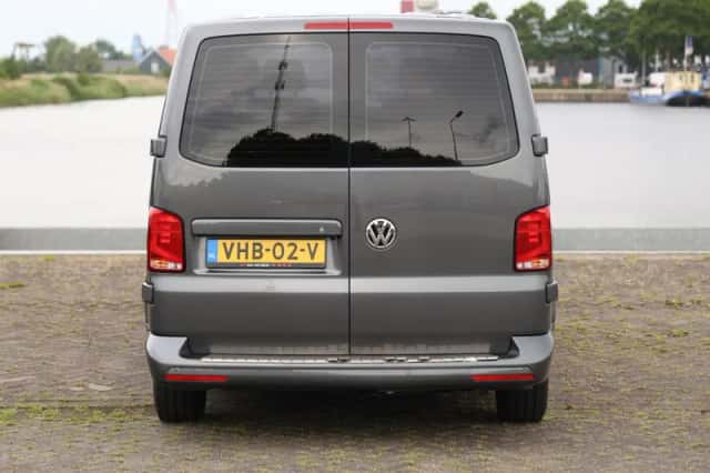 Volkswagen Transporter (2020) thumbnail 6