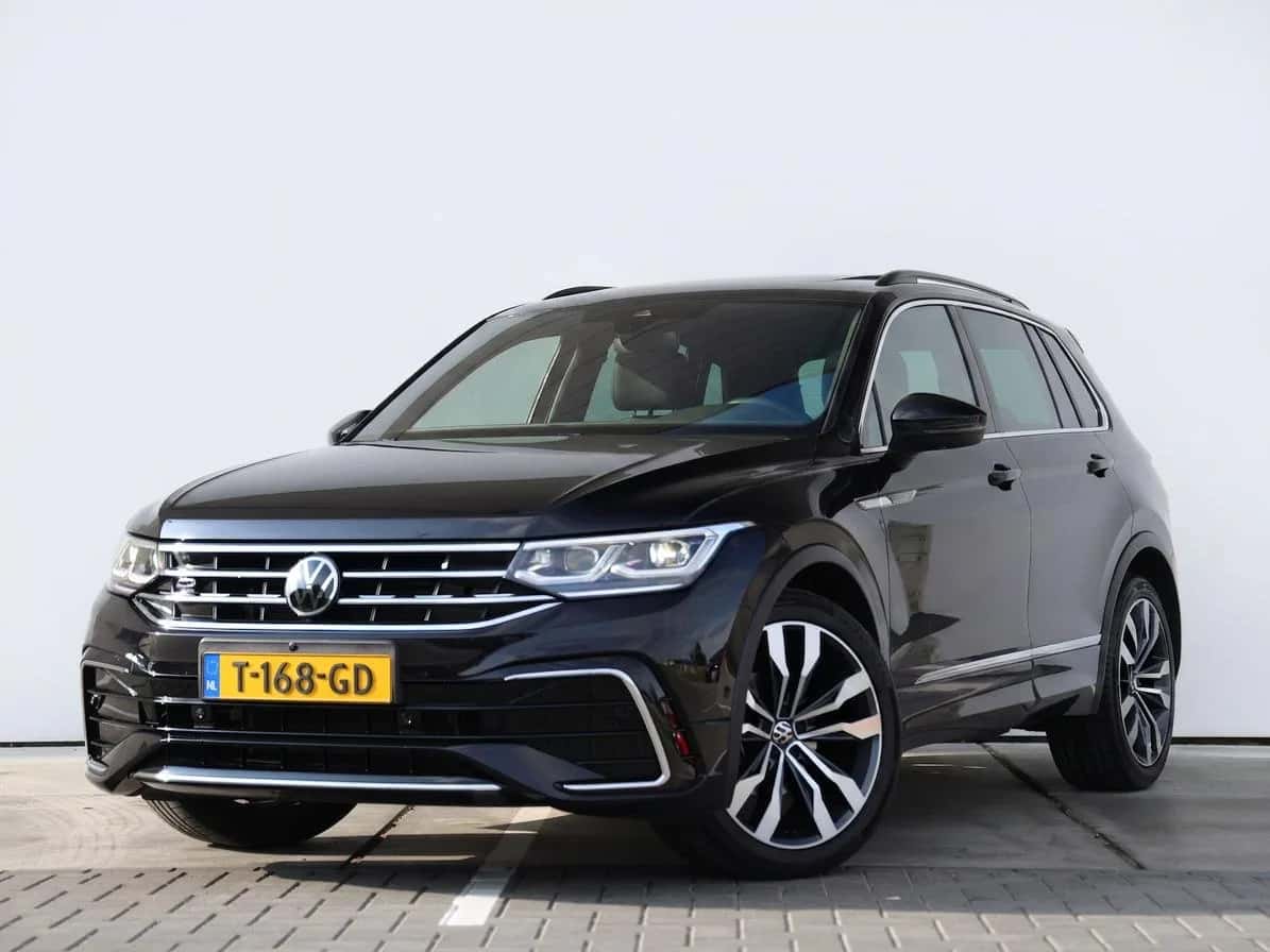 Volkswagen Tiguan (2023) — foto 1