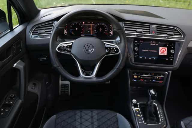 Volkswagen Tiguan (2023) thumbnail 23
