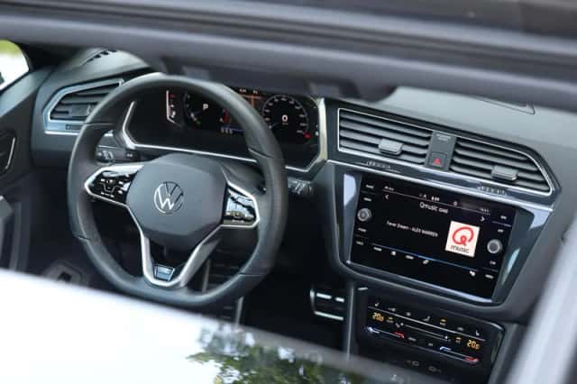 Volkswagen Tiguan (2023) thumbnail 24