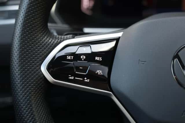 Volkswagen Tiguan (2023) thumbnail 25