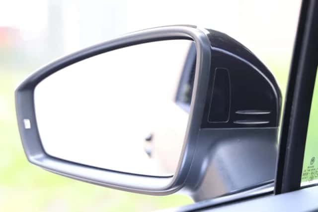 Volkswagen Tiguan (2023) thumbnail 40