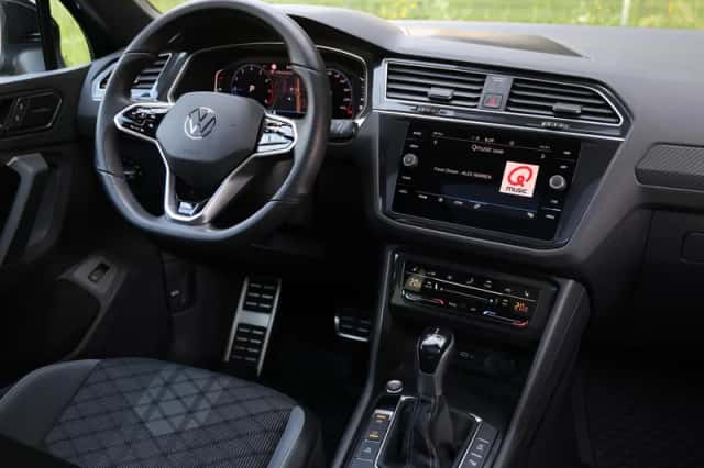 Volkswagen Tiguan (2023) thumbnail 7