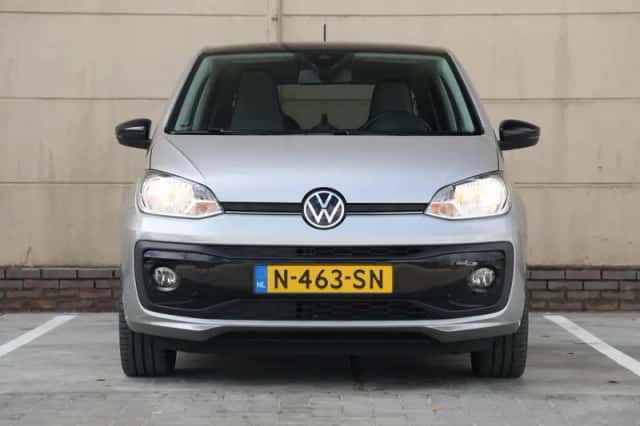 Volkswagen Up! (2022) thumbnail 13