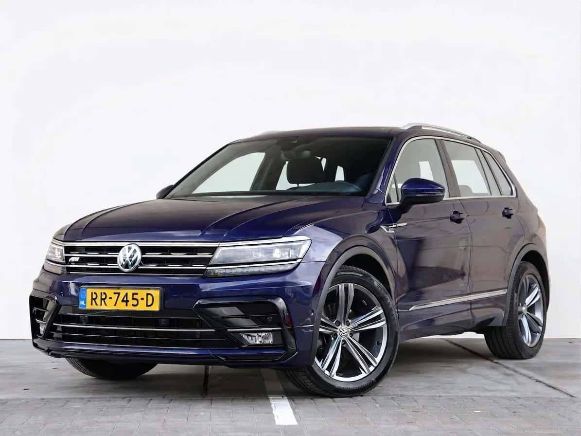 Volkswagen Tiguan (2018) — foto 1