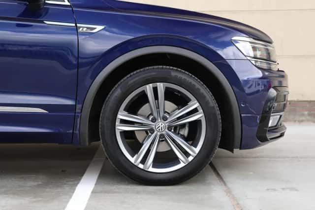 Volkswagen Tiguan (2018) thumbnail 15
