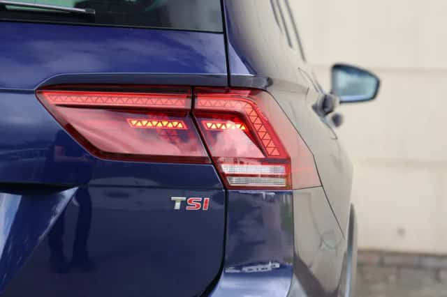 Volkswagen Tiguan (2018) thumbnail 16