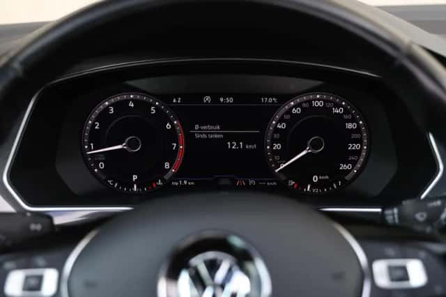 Volkswagen Tiguan (2018) thumbnail 26