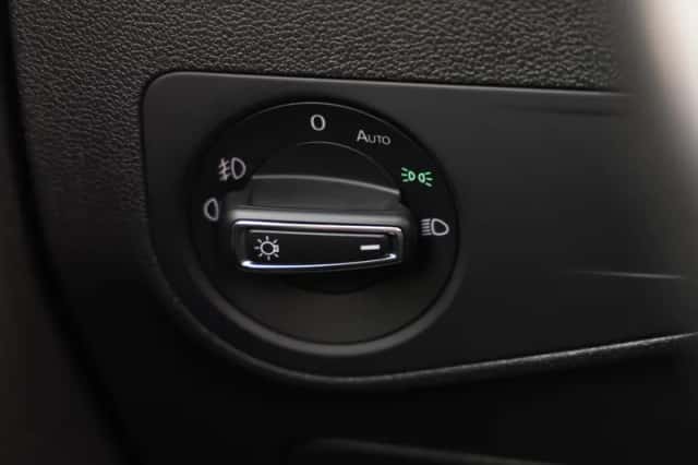 Volkswagen Tiguan (2018) thumbnail 39