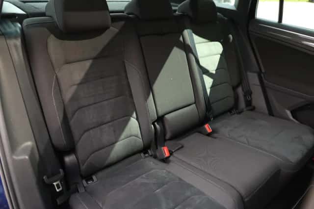 Volkswagen Tiguan (2018) thumbnail 9