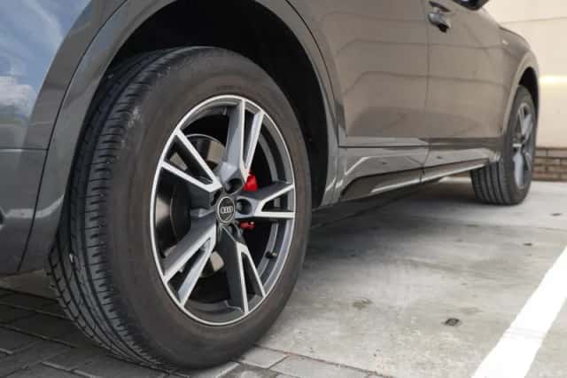 Audi Q5 (2023) thumbnail 17