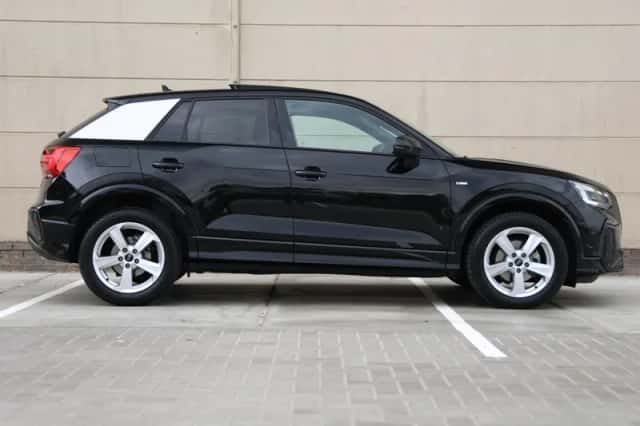 Audi Q2 (2025) thumbnail 2