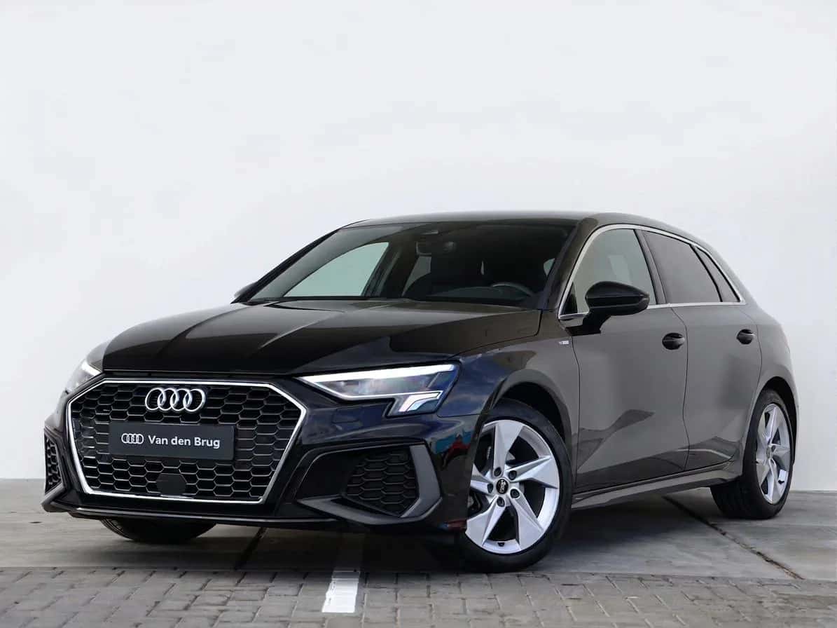 Audi A3 (2023) — foto 1