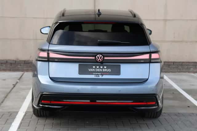 Volkswagen ID.7 (2025) thumbnail 6