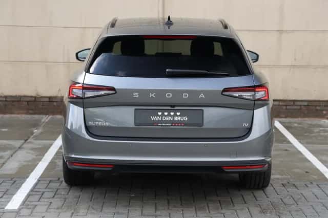 Škoda Superb (2025) thumbnail 6