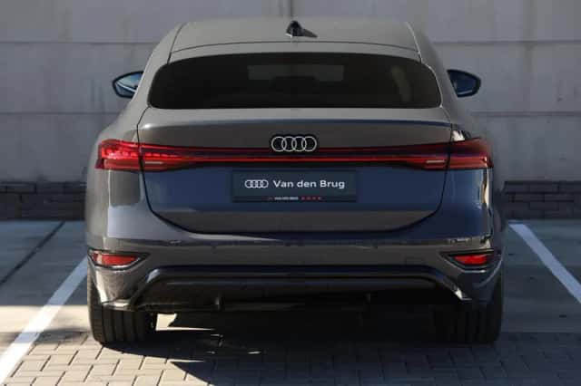 Audi A6 (2025) thumbnail 6