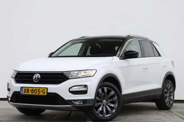 Volkswagen T-Roc (2019) thumbnail 1