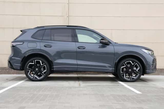 Volkswagen Tiguan (2025) thumbnail 2